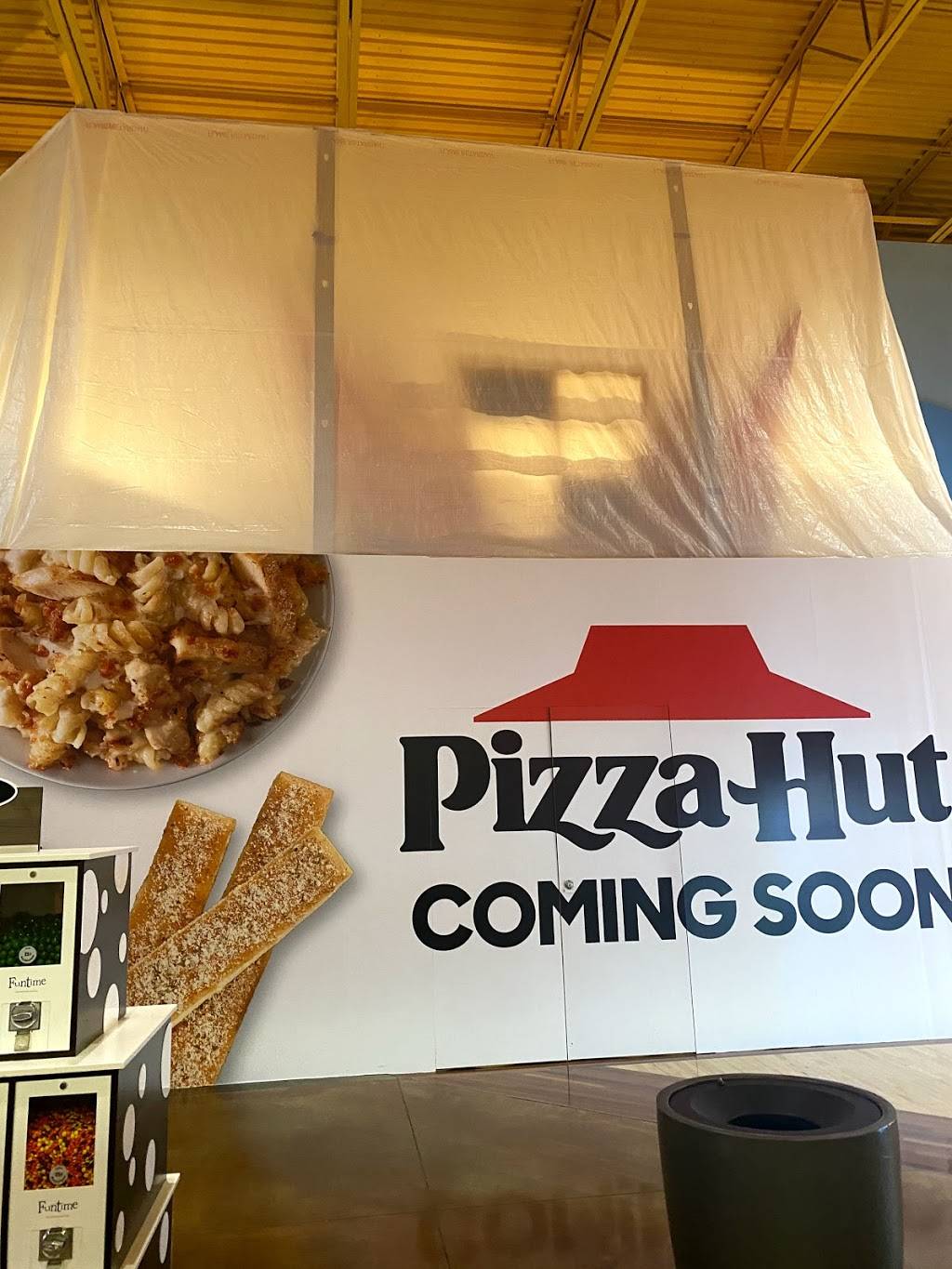 Pizza Hut | restaurant | 7000 Arundel Mills Cir #328, Hanover, MD 21076, USA | 4437763225 OR +1 443-776-3225