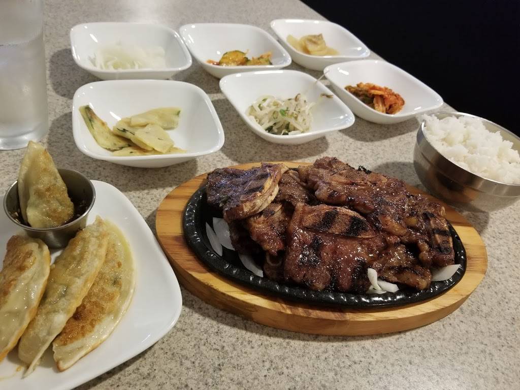 Mirror of Korea | restaurant | 761 Snelling Ave, St Paul, MN 55104, USA | 6516479004 OR +1 651-647-9004