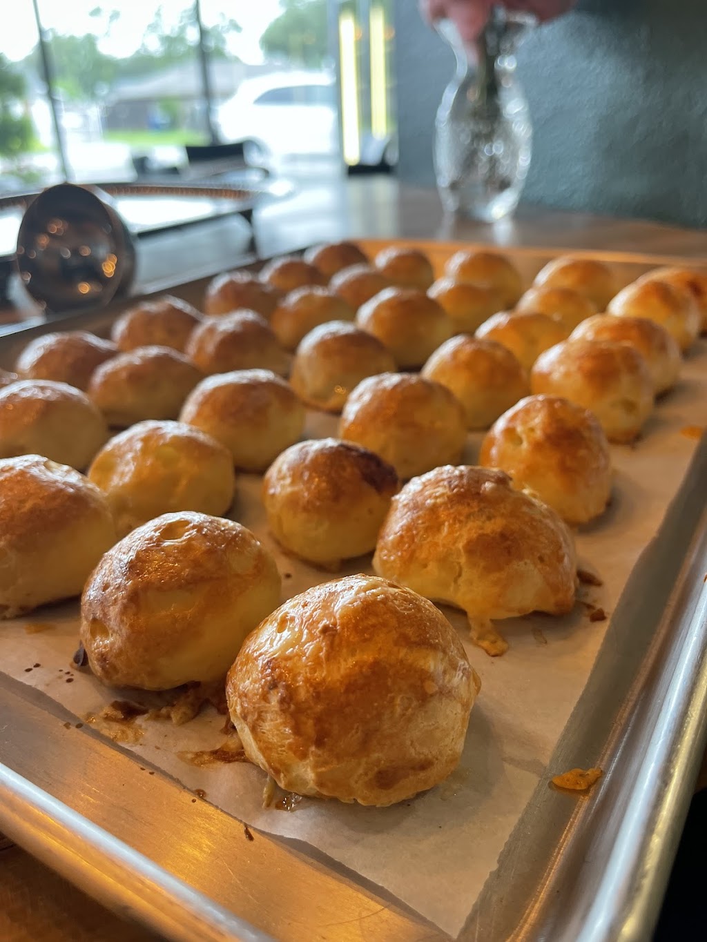 The Roughian, LLC | restaurant | 4705 S Alameda St, Corpus Christi, TX 78412, USA | 3614460382 OR +1 361-446-0382