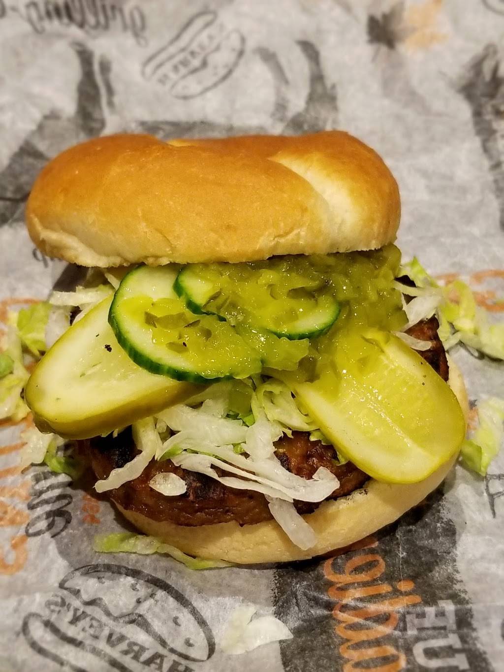 Harveys | restaurant | 49 Eglinton Ave E, Toronto, ON M4P 1G6, Canada | 4163221551 OR +1 416-322-1551