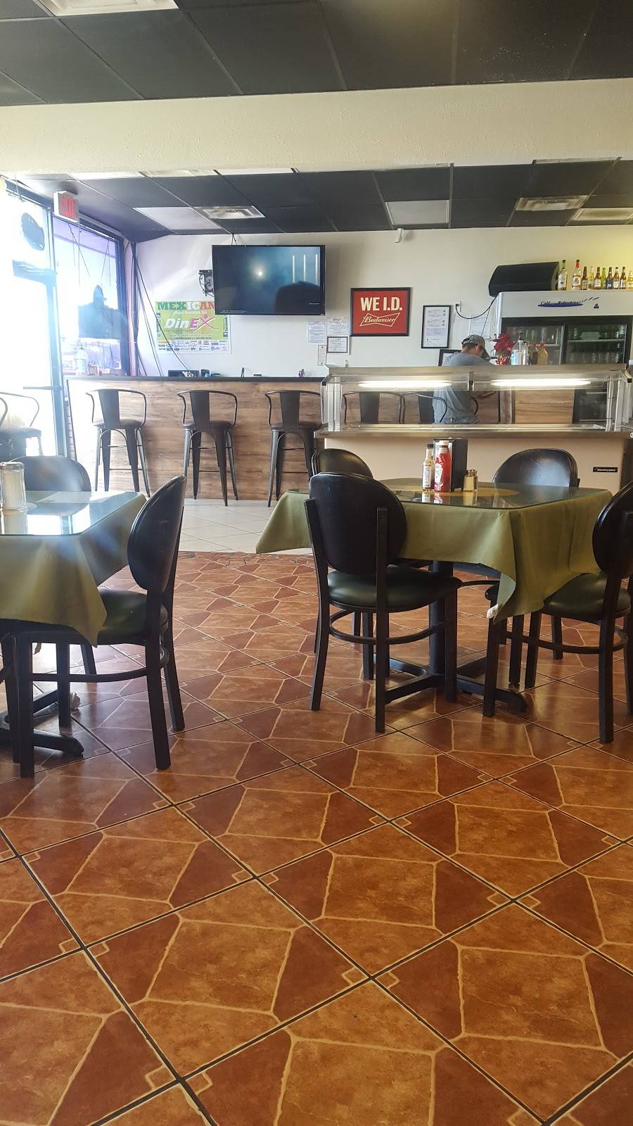 Nopal De Guerrero | restaurant | 7591 University Blvd, Winter Park, FL 32792, USA | 3212957952 OR +1 321-295-7952