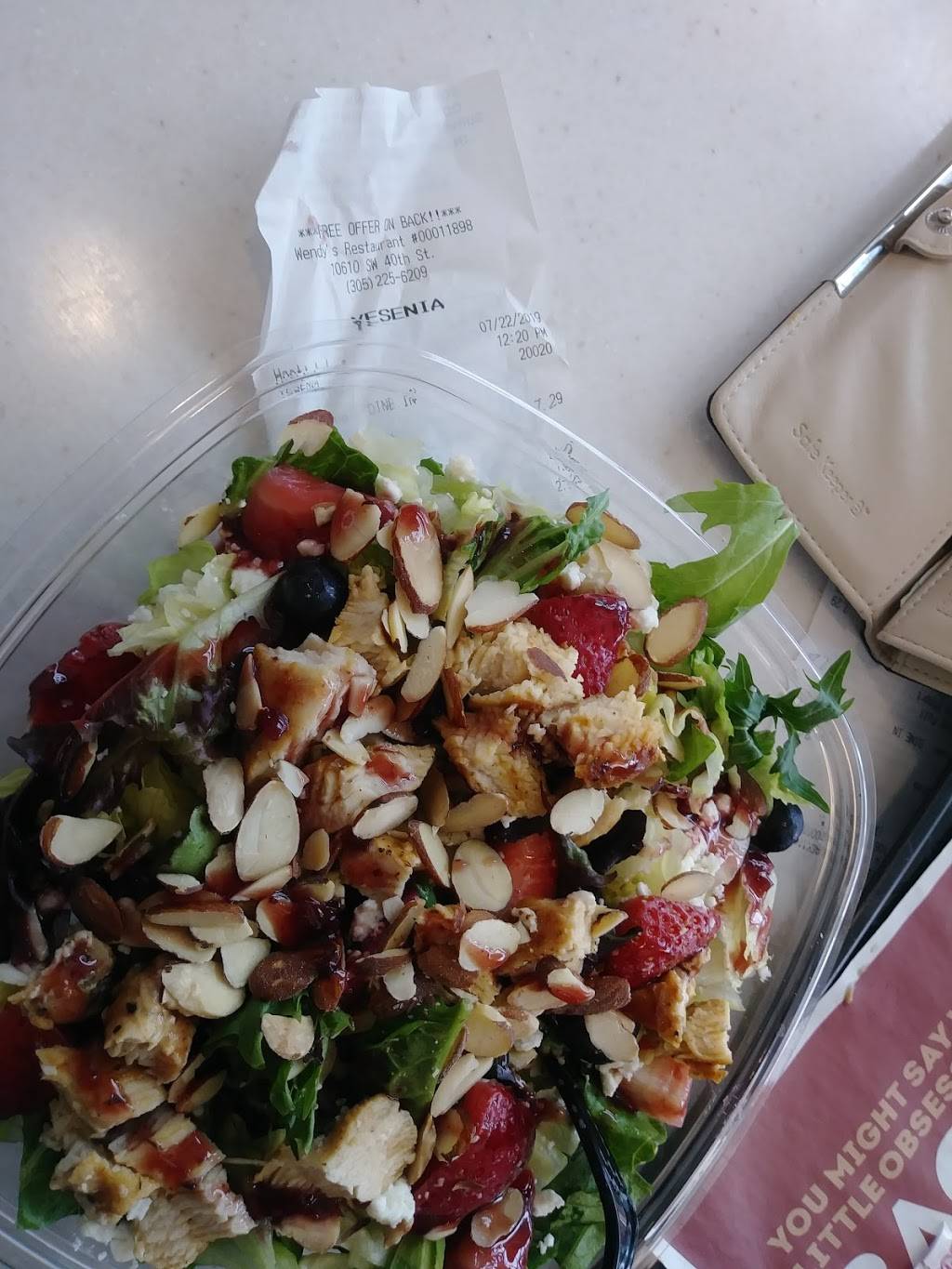 Wendys | restaurant | 10610 SW 40th St, Miami, FL 33165, USA | 3052256209 OR +1 305-225-6209