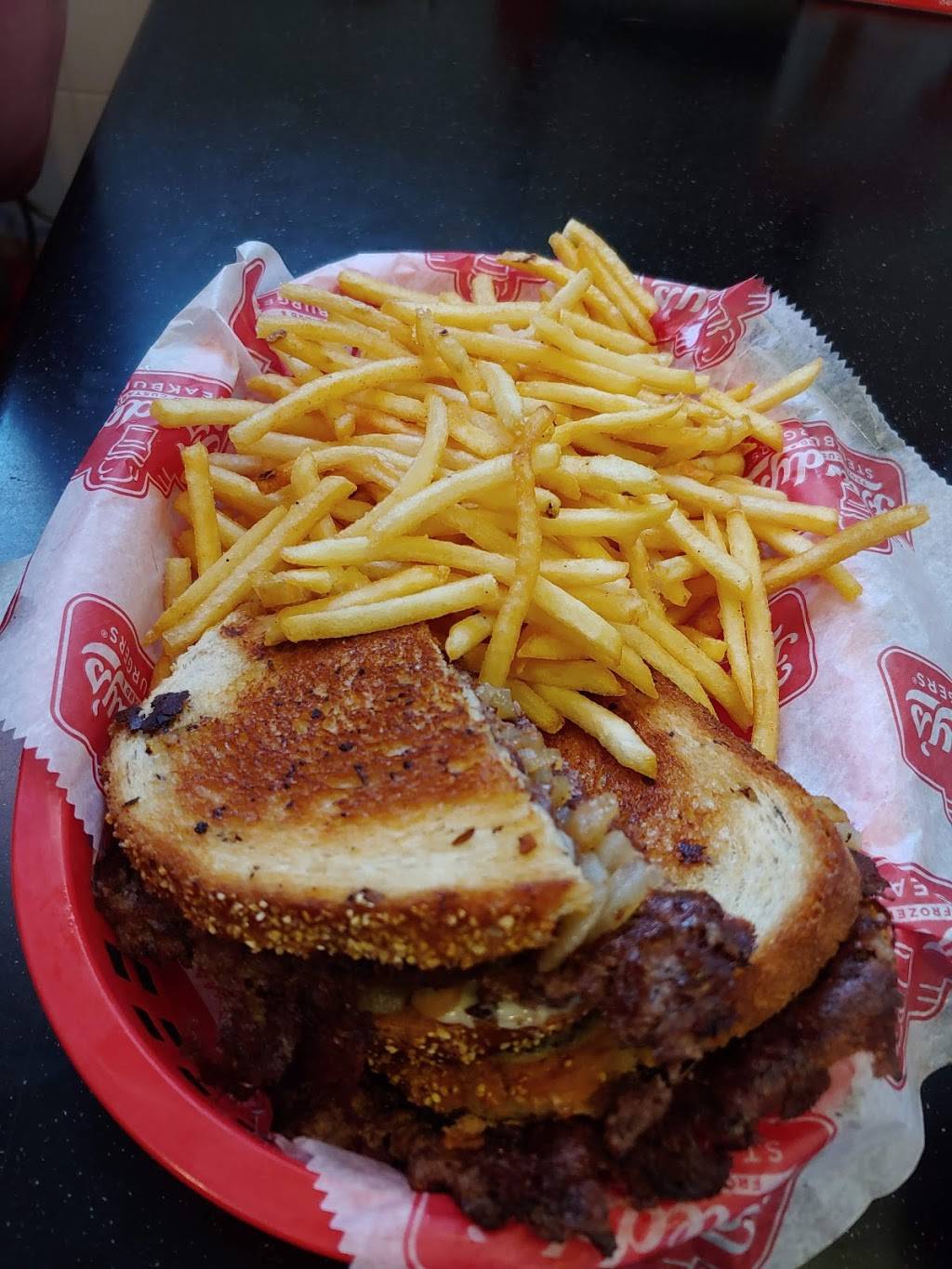 Freddys Frozen Custard & Steakburgers | restaurant | 7201 NW Cache Rd, Lawton, OK 73505, USA | 5806992566 OR +1 580-699-2566