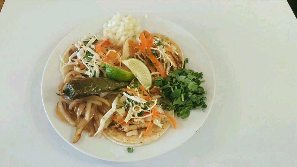 Taco Los Tovares | restaurant | 544 W Harwood Rd, Hurst, TX 76054, USA | 4697423595 OR +1 469-742-3595