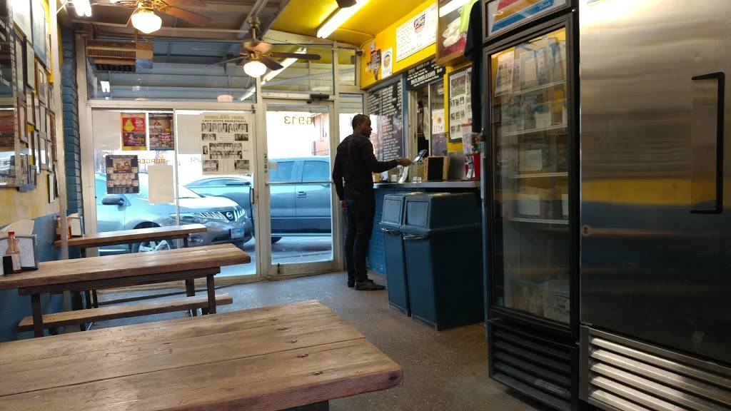 Burger House | restaurant | 6913 Hillcrest Ave, Dallas, TX 75205, USA | 2143610370 OR +1 214-361-0370
