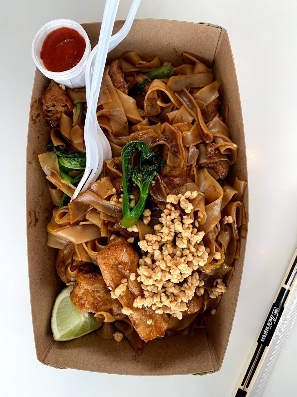 Thai Express | restaurant | Town Centre, 5100 Erin Mills Pkwy, Mississauga, ON L5M 4Z5, Canada | 9056072903 OR +1 905-607-2903