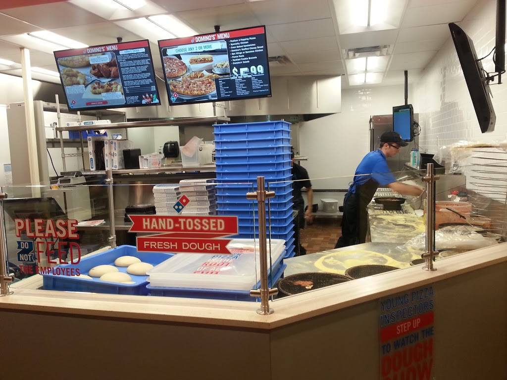 Dominos Pizza | meal delivery | 3521 W 10th St, Greeley, CO 80634, USA | 9703536500 OR +1 970-353-6500