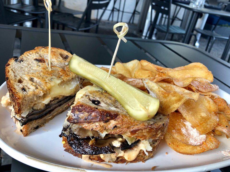 Citizen Soul | restaurant | 60 S Main St, Alpharetta, GA 30009, USA | 6783173232 OR +1 678-317-3232