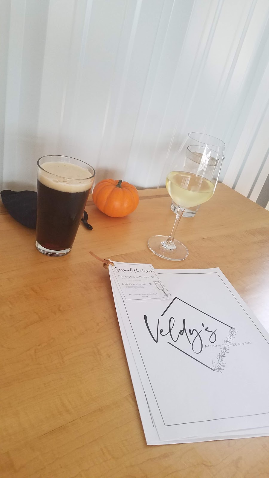 Veldys Artisan Cheese and Wine | restaurant | 2439 E 11th St, Tulsa, OK 74104, USA | 9185745881 OR +1 918-574-5881