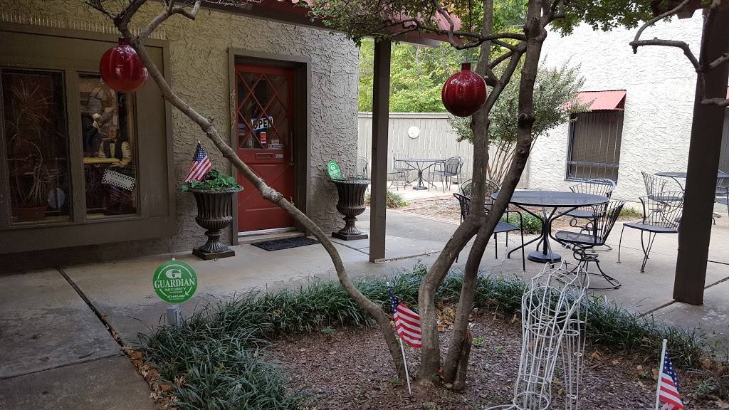 P Js Sandwich Shoppe | meal takeaway | 4307 E 31st St, Tulsa, OK 74135, USA | 9186224662 OR +1 918-622-4662