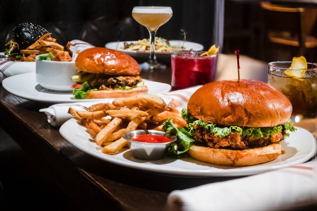 Barrel House Social | restaurant | 100 W Burlington Ave, La Grange, IL 60525, USA | 7084697529 OR +1 708-469-7529