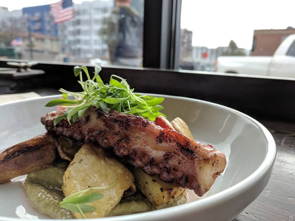 Ballast Point Brewing Little Italy | restaurant | 2215 India St, San Diego, CA 92101, USA | 6192557213 OR +1 619-255-7213