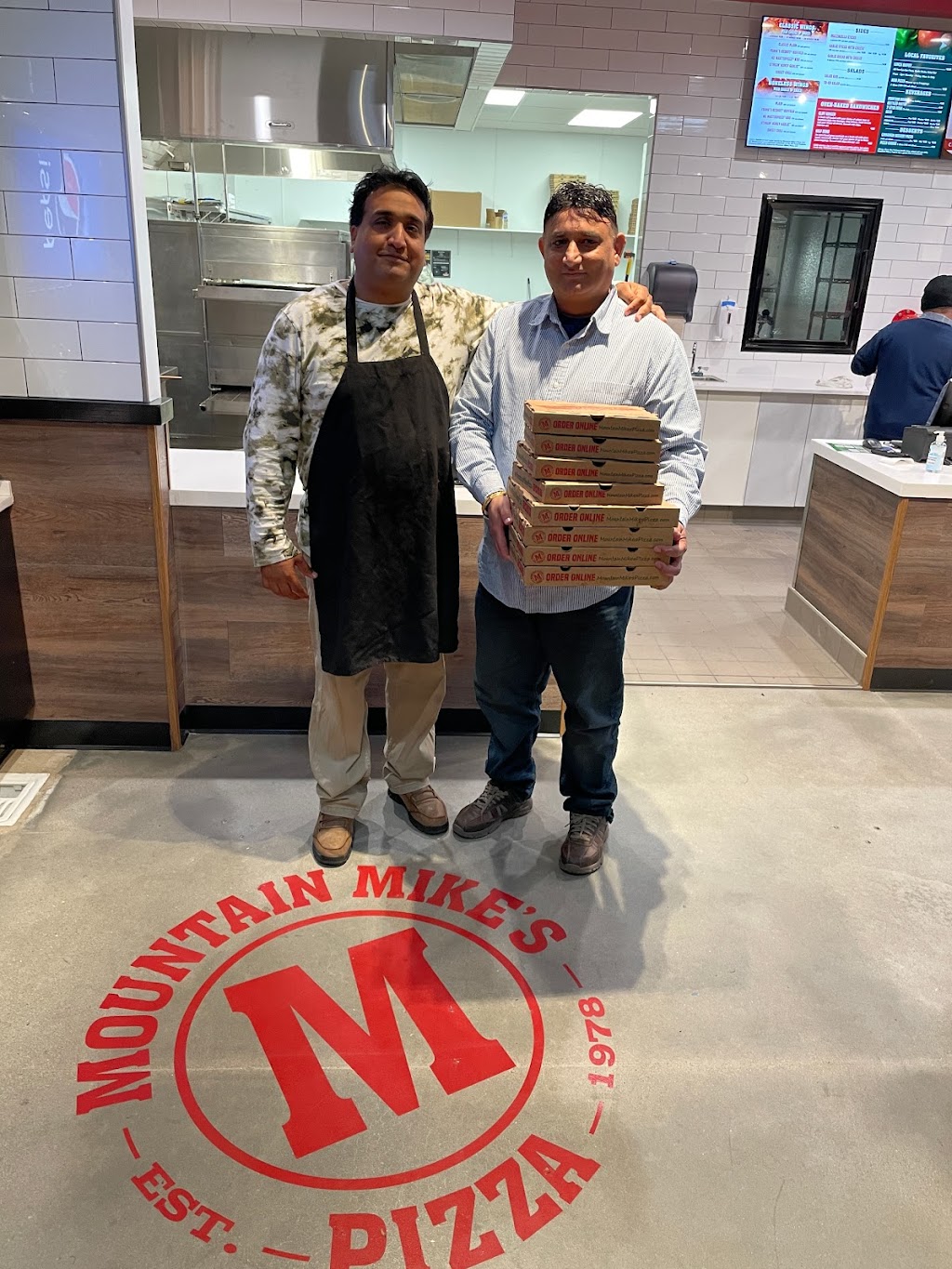 Mountain Mikes Pizza | meal delivery | 1145-1525 E Robertson Blvd, Chowchilla, CA 93610, USA | 5596651305 OR +1 559-665-1305