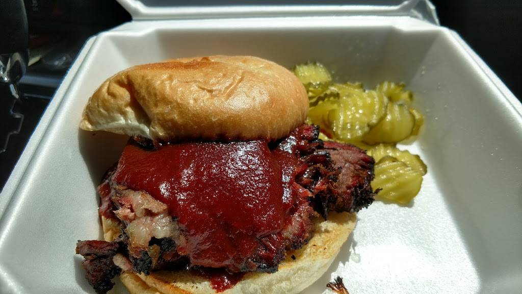 Alvarez BBQ and Catering | restaurant | 2919 Market Loop suite a, Temple, TX 76502, USA | 2542957105 OR +1 254-295-7105