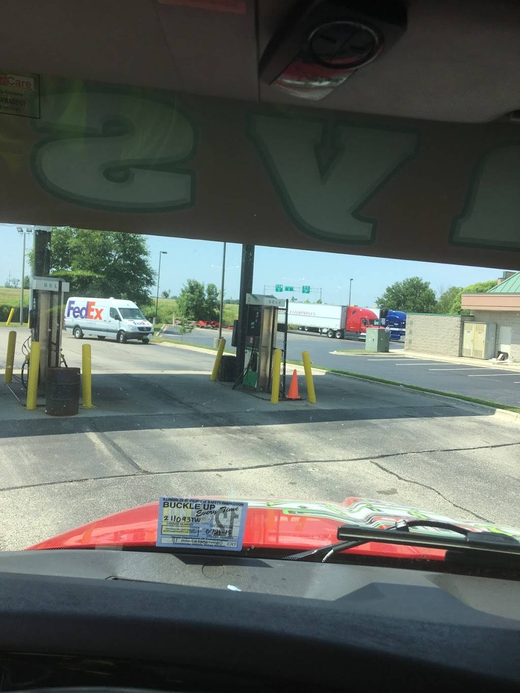 BP | restaurant | 650 Midland Rd, Janesville, WI 53546, USA | 6087583540 OR +1 608-758-3540