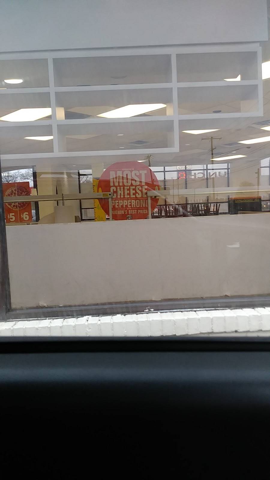 Little Caesars Pizza | meal takeaway | 15839 Telegraph Rd, Redford Charter Twp, MI 48239, USA | 3135347060 OR +1 313-534-7060