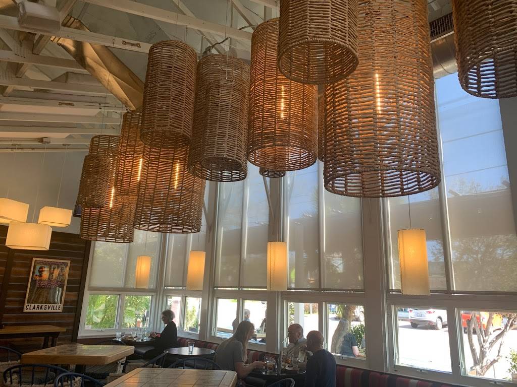 Taco Flats Clarksville | restaurant | 1110 W Lynn St, Austin, TX 78703, USA | 5124728226 OR +1 512-472-8226