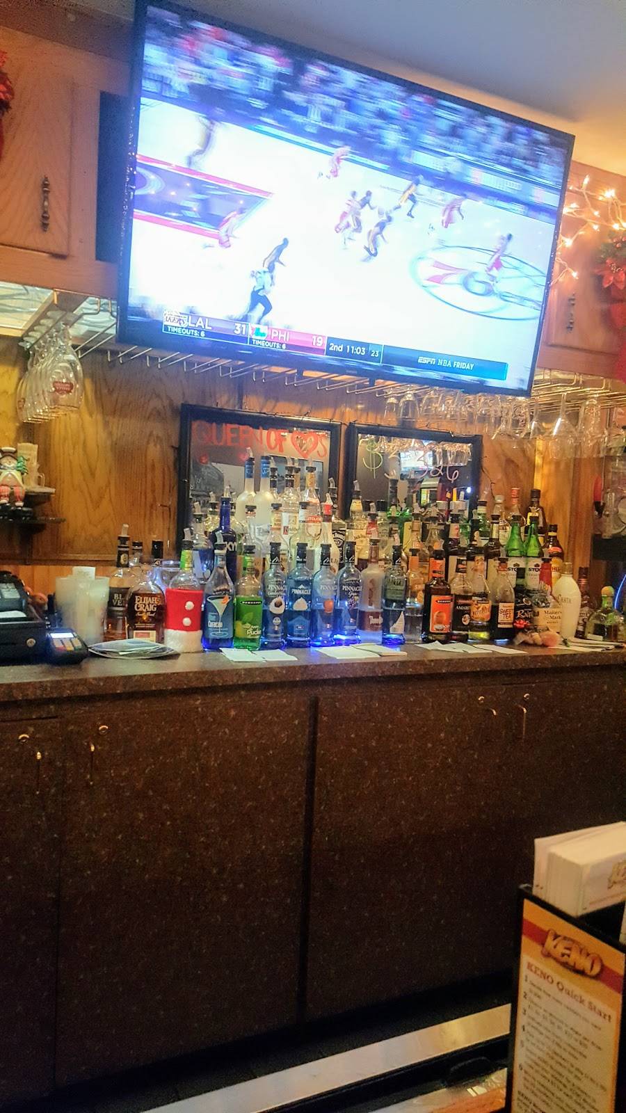 The 528 Tavern | restaurant | 111 N Lake St, Madison, OH 44057, USA | 4404286678 OR +1 440-428-6678