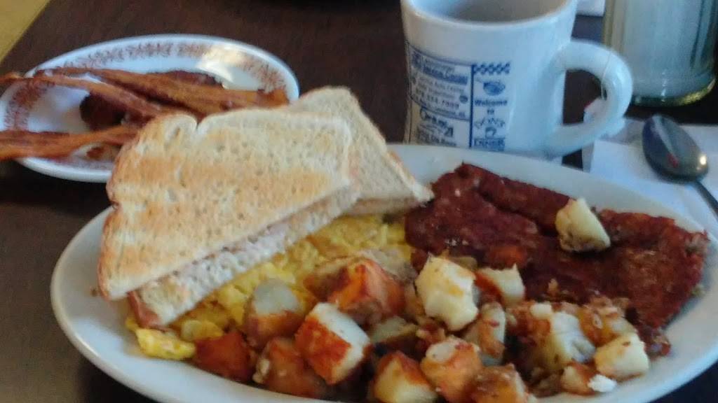 Dons Diner | restaurant | 65 N Main St, Leominster, MA 01453, USA | 9785372815 OR +1 978-537-2815