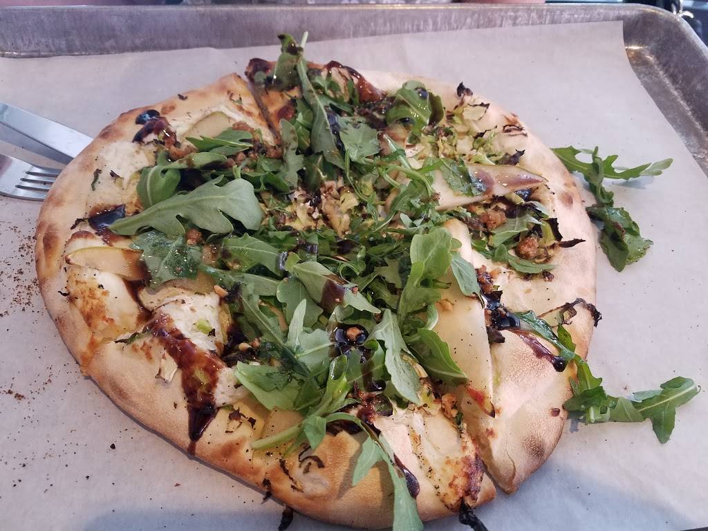 Saucy Brew Works | restaurant | 2734, 2885 Detroit Ave, Cleveland, OH 44113, USA | 2166662568 OR +1 216-666-2568