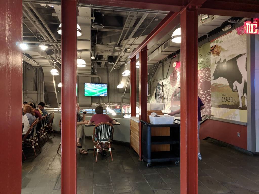 The Loop Pizza Grill | restaurant | Bryan University Center, 125 Science Dr, Durham, NC 27710, USA | 9196608888 OR +1 919-660-8888