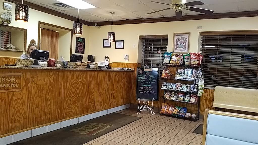 Pizza House | restaurant | 122 W Main St, Cecilton, MD 21913, USA | 4102752233 OR +1 410-275-2233