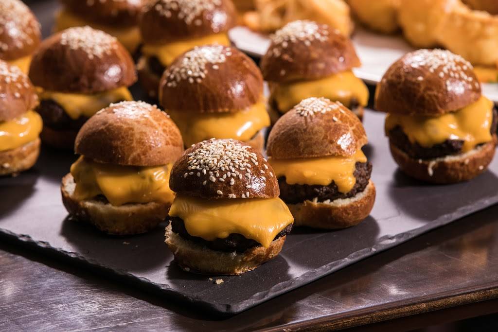 Portsmith | restaurant | 660 N State St, Chicago, IL 60654, USA | 3122026050 OR +1 312-202-6050