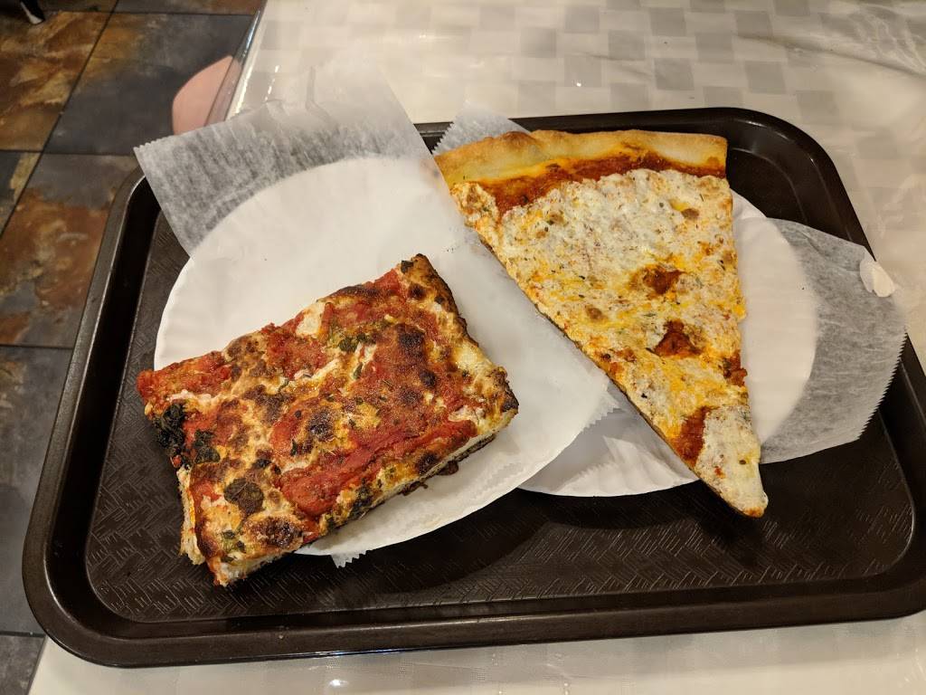 Louies | restaurant | 8134 Baxter Ave # 1, Elmhurst, NY 11373, USA | 7184409346 OR +1 718-440-9346