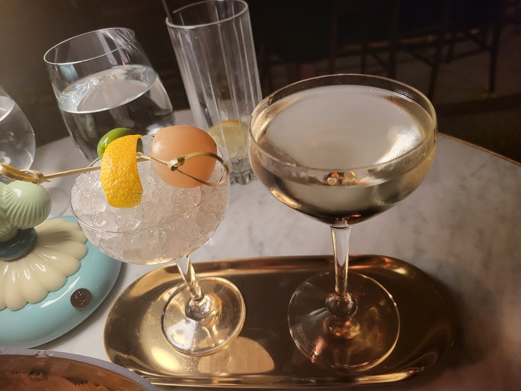 Coquette | restaurant | 450 Summer St, Boston, MA 02210, USA | 6174198140 OR +1 617-419-8140