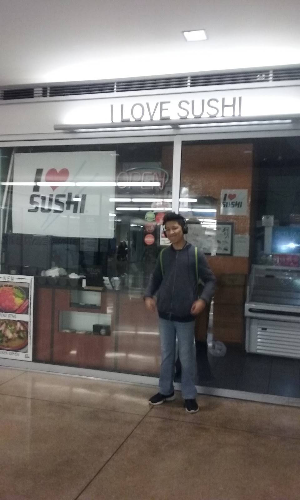 I Love Sushi | restaurant | 233 N Michigan Ave, Chicago, IL 60601, USA | 3122280500 OR +1 312-228-0500