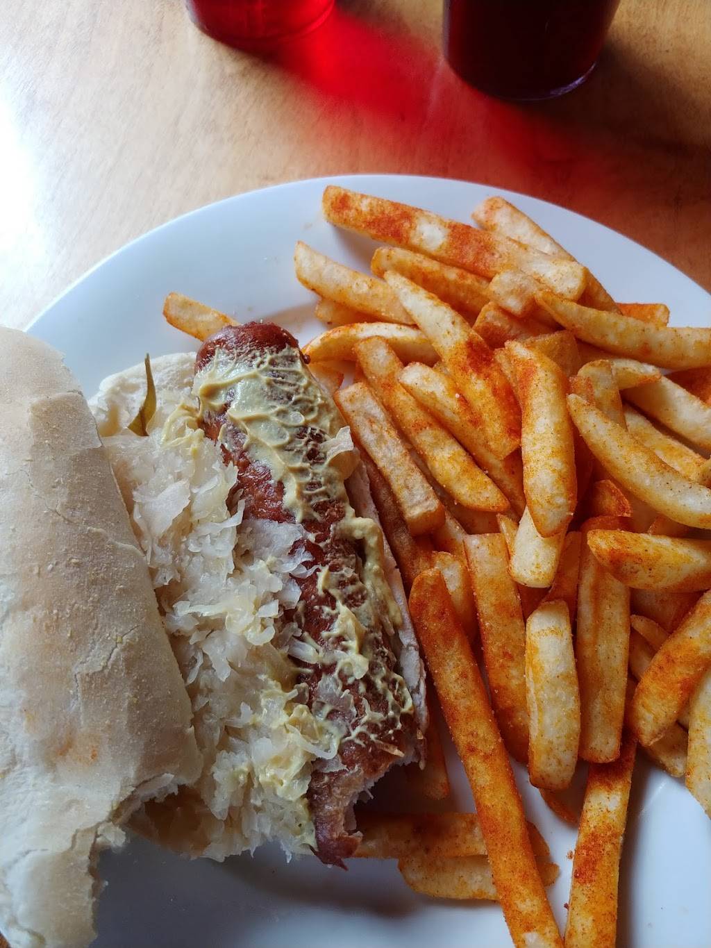 Rosenhof German Restaurant | restaurant | 103 Midway St, Hinesville, GA 31313, USA | 9128762191 OR +1 912-876-2191