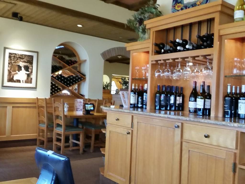 Olive Garden Italian Restaurant | meal takeaway | 9333 Rain Lily Trail, Fort Worth, TX 76177, USA | 8177500800 OR +1 817-750-0800