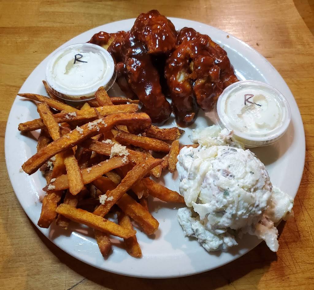 Collins River BBQ & Cafe | cafe | 117 E Main St, McMinnville, TN 37110, USA | 9315073663 OR +1 931-507-3663