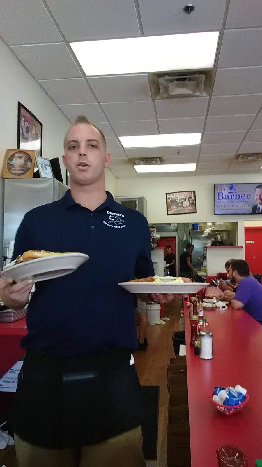 Darrells Diner | restaurant | 996 Bichara Blvd, Lady Lake, FL 32159, USA | 3527500700 OR +1 352-750-0700