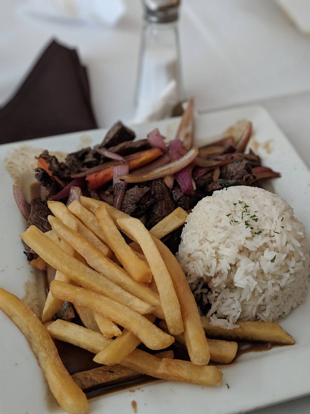 El Pollo Kri-Ollo | restaurant | 1390 W 6th St, Corona, CA 92882, USA | 9514273867 OR +1 951-427-3867