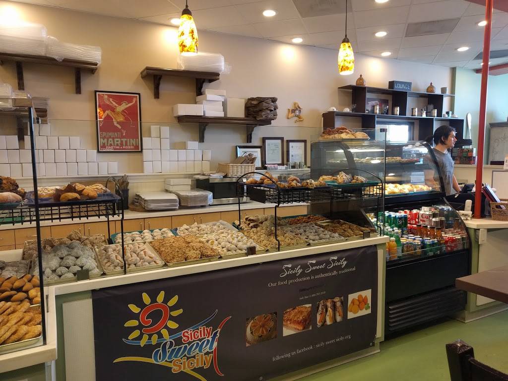 Sweet Sicily | restaurant | 1280 1st St Suite 200, Gilroy, CA 95020, USA | 4087672882 OR +1 408-767-2882