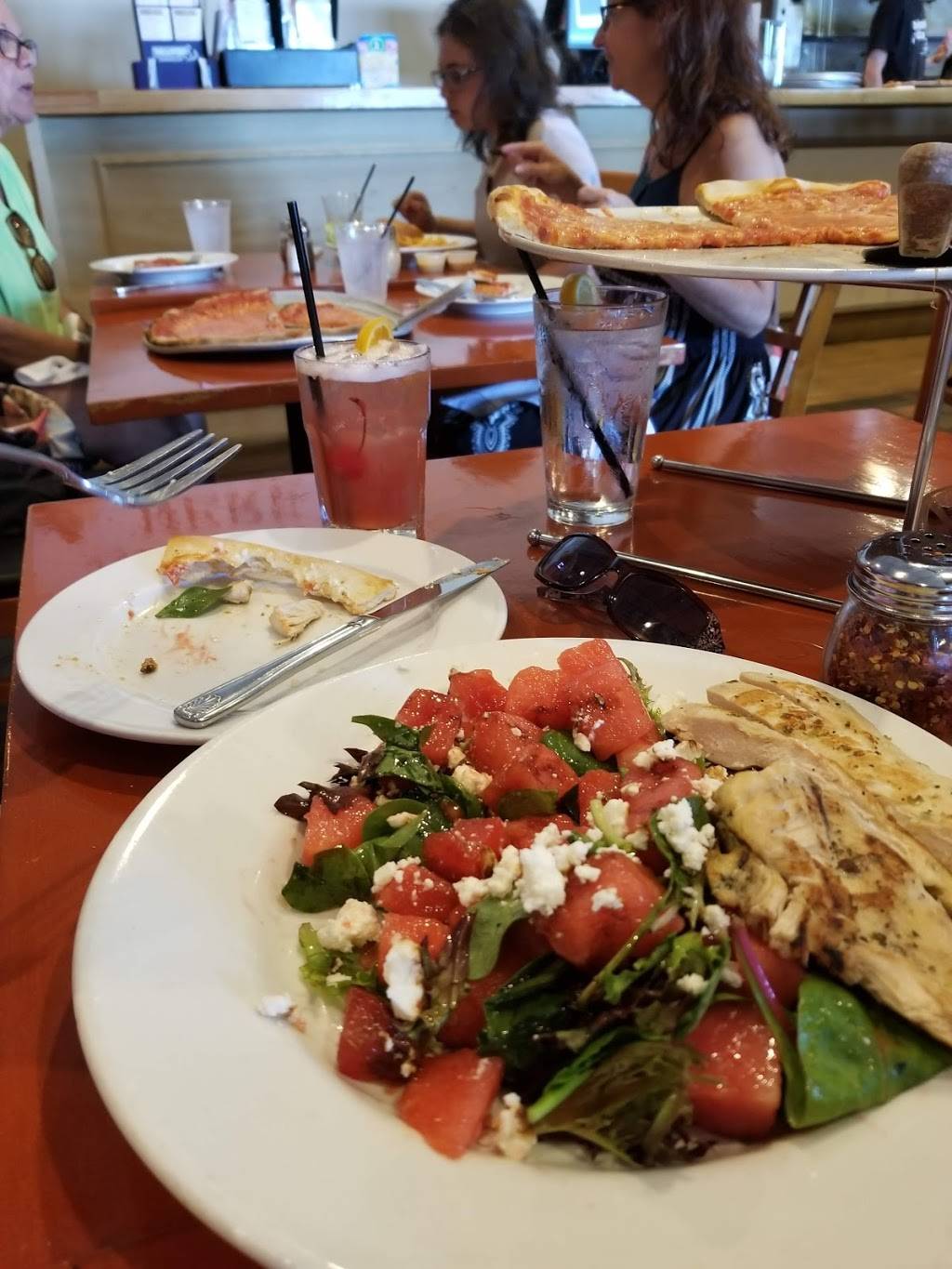 Renzo Pizzeria | restaurant | 381 Revere Beach Blvd, Revere, MA 02151, USA | 7812845600 OR +1 781-284-5600