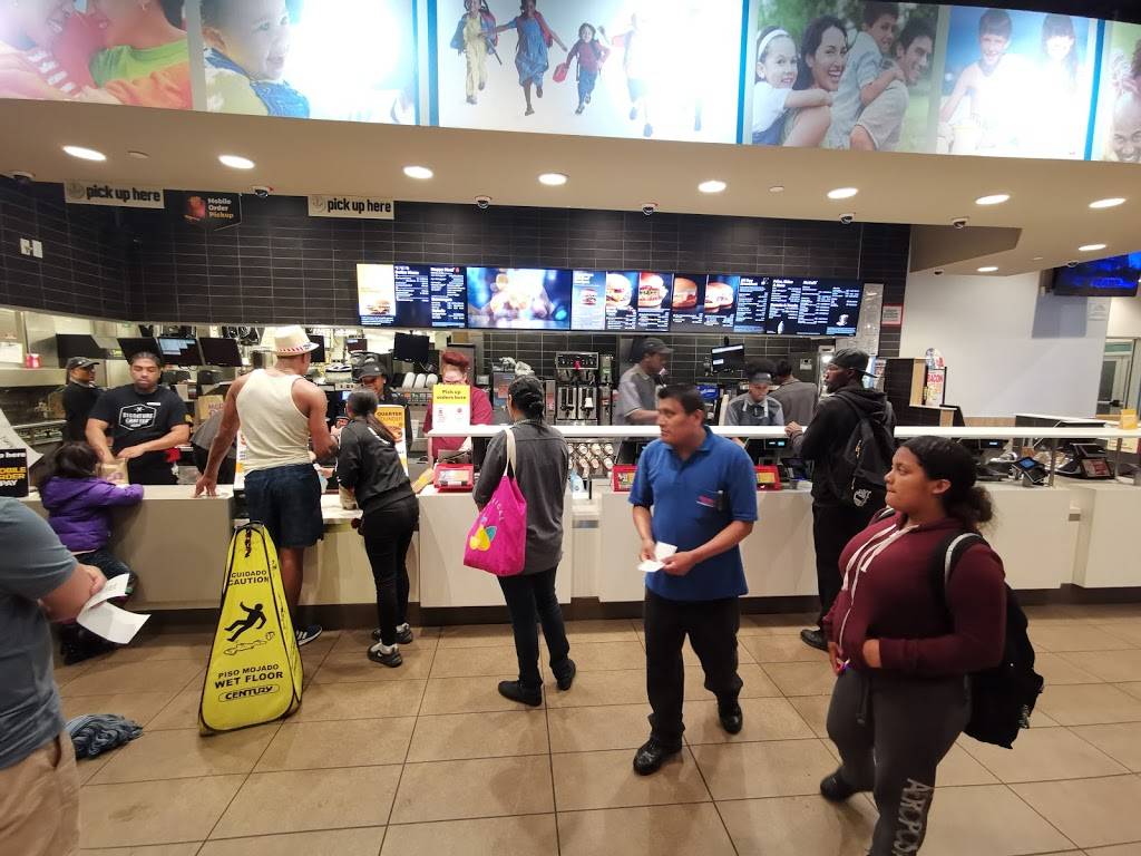 McDonalds | cafe | 31 S Arkansas Ave, Atlantic City, NJ 08401, USA | 6093441077 OR +1 609-344-1077