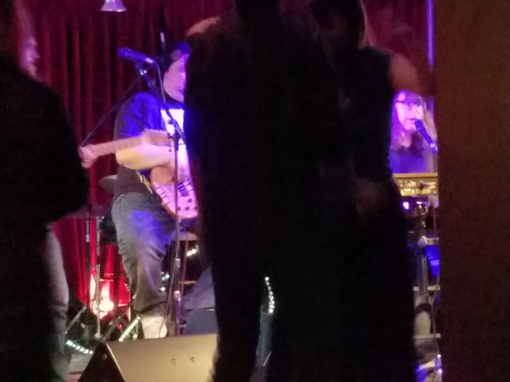 The Big Easy | night club | 128 American Alley, Petaluma, CA 94952, USA | 7077767163 OR +1 707-776-7163