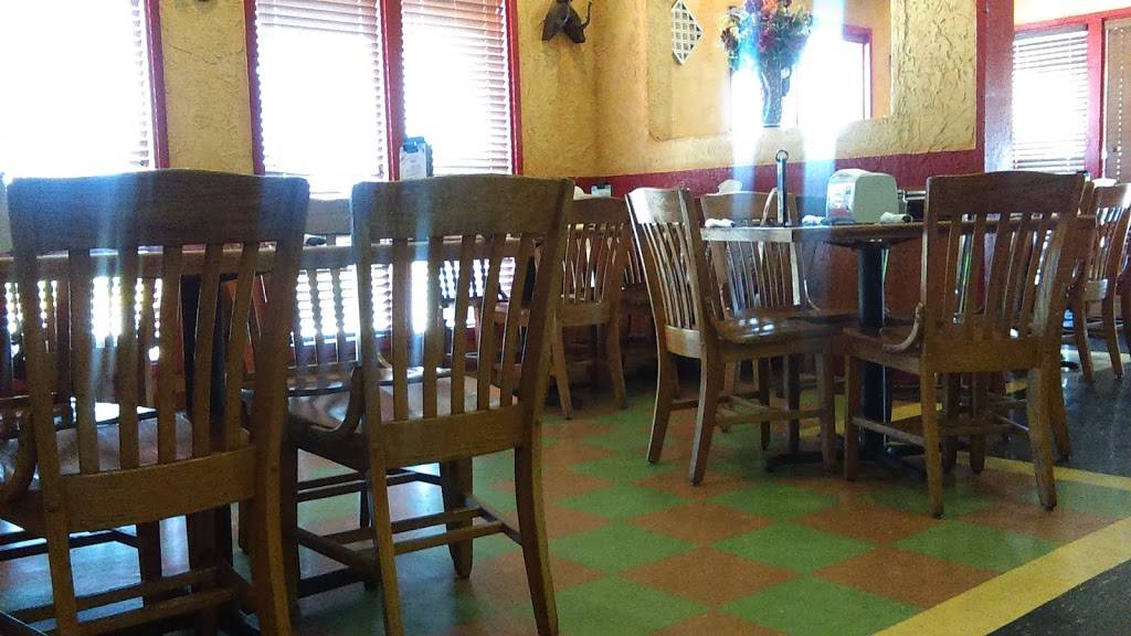 Montereys Little Mexico | restaurant | 5694 W Skelly Dr, Tulsa, OK 74107, USA | 9184452434 OR +1 918-445-2434