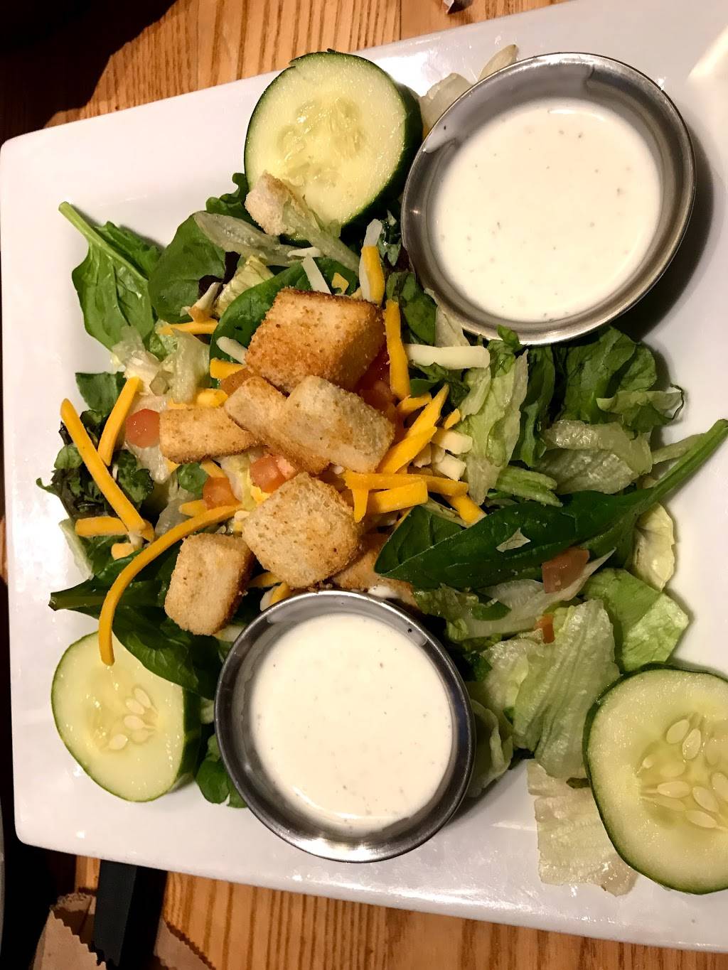 Chilis Grill & Bar | restaurant | 819 S College Rd, Wilmington, NC 28403, USA | 9103131477 OR +1 910-313-1477