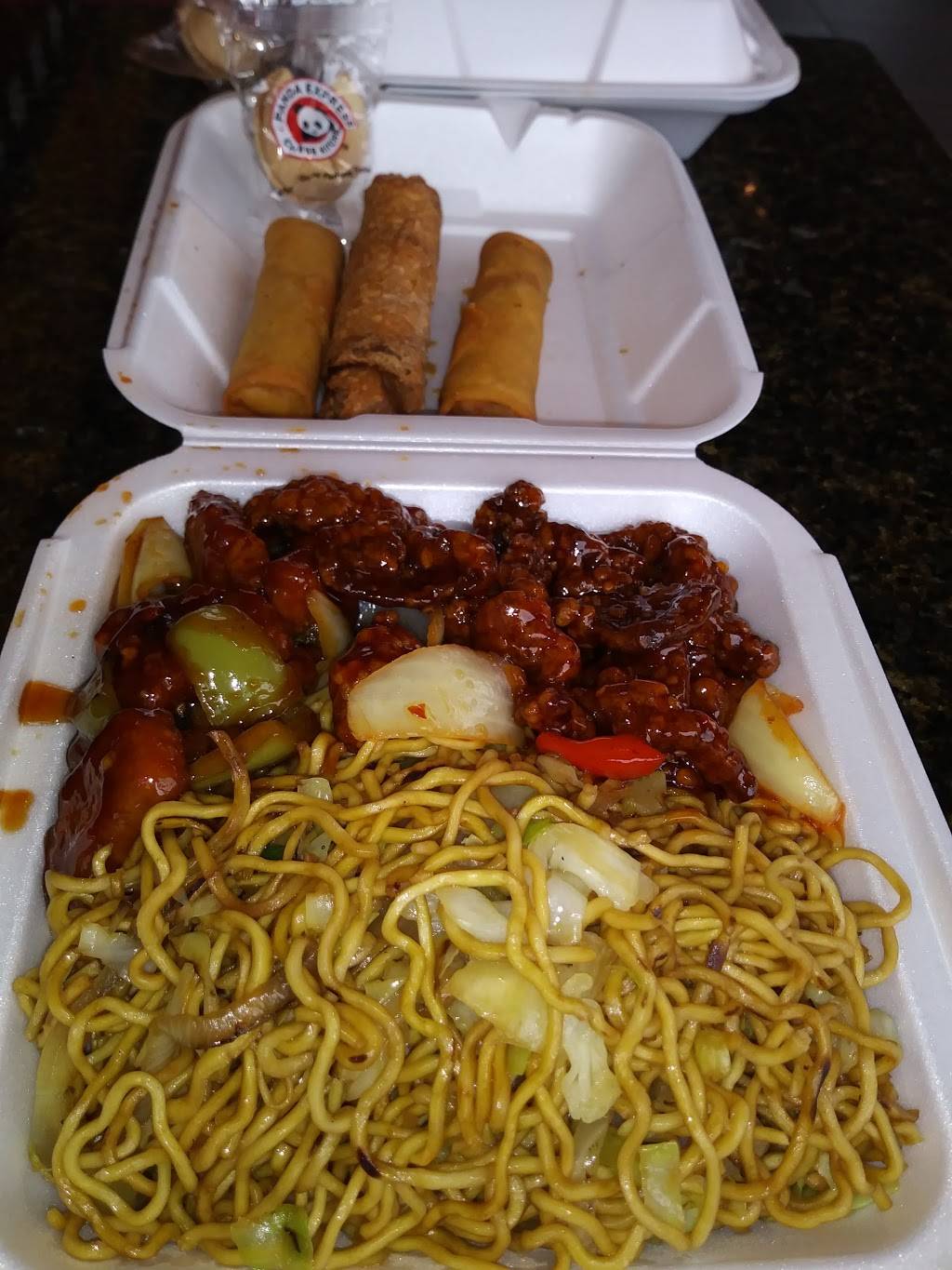 Panda Express | meal takeaway | 3910 N Cedar Ave, Fresno, CA 93726, USA | 5592256938 OR +1 559-225-6938