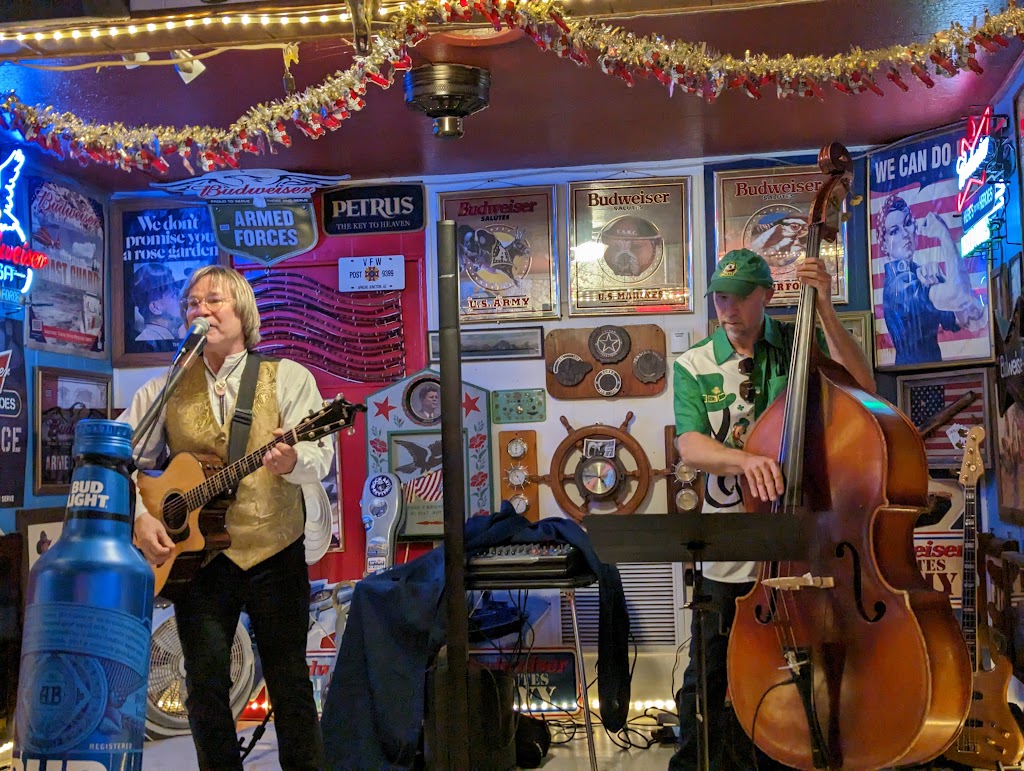 Hideaway Bar & Grill | restaurant | 1313 N Wheatfields Rd, Globe, AZ 85501, USA | 9284256666 OR +1 928-425-6666