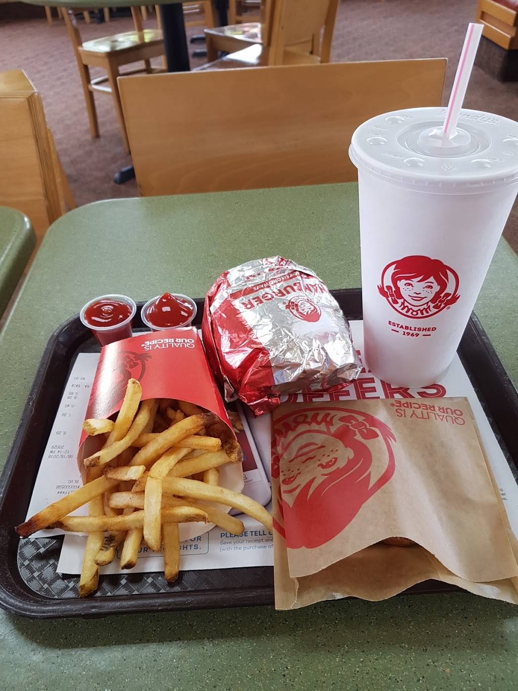 Wendys | restaurant | 1910 W Memorial Blvd, Lakeland, FL 33815, USA | 8636865328 OR +1 863-686-5328