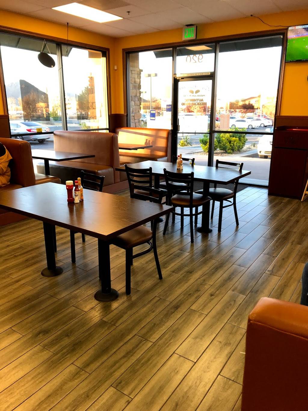 Los Alazanes Mexican Food | restaurant | 14880 Dale Evans Pkwy #920, Apple Valley, CA 92307, USA | 7605039441 OR +1 760-503-9441