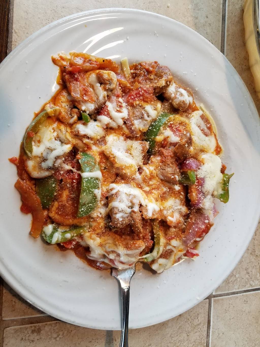 Little Angelos | restaurant | 8000 Bell Oaks Dr, Newburgh, IN 47630, USA | 8128538364 OR +1 812-853-8364