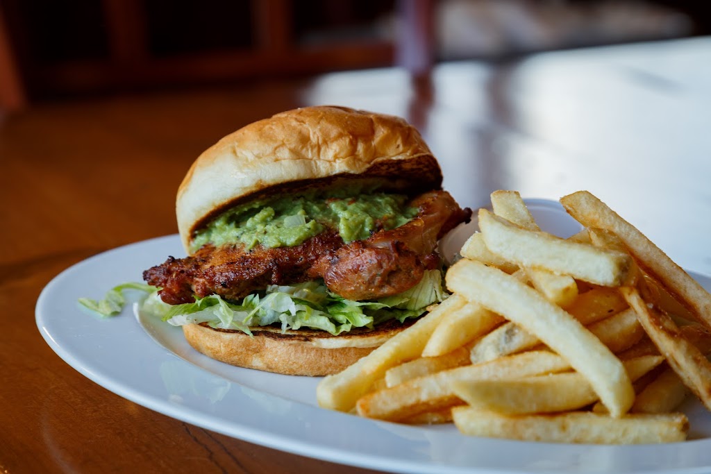 Anchor Restaurant | restaurant | 200 Townsend Ave, Boothbay Harbor, ME 04538, USA | 2076335094 OR +1 207-633-5094