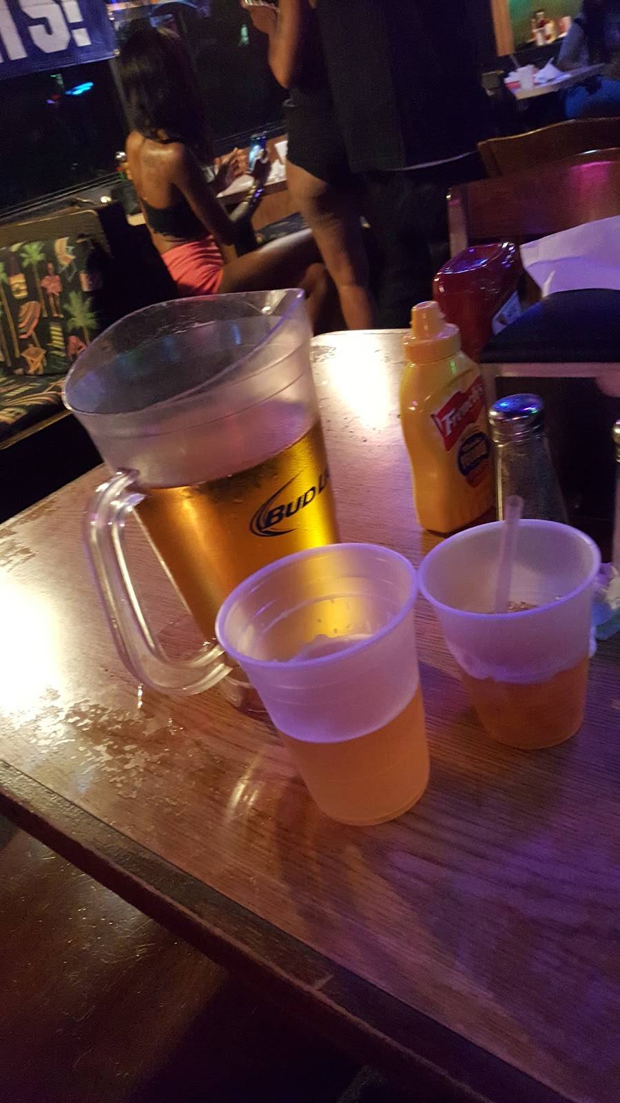 Tally Ho Bar and Grille | restaurant | 7402 N 56th St #902, Tampa, FL 33617, USA | 8139849223 OR +1 813-984-9223