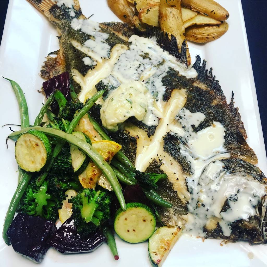 Topsail Restaurant | restaurant | 440 W Coleman Blvd, Mt Pleasant, SC 29464, USA | 8434168306 OR +1 843-416-8306