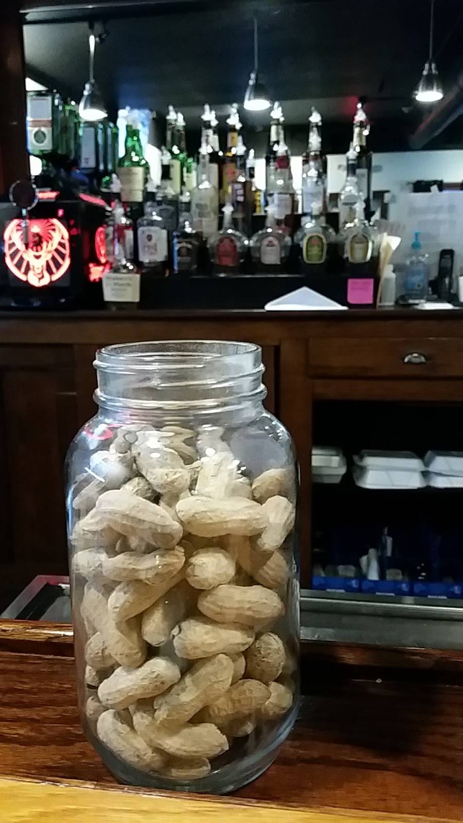 The Village Inn | restaurant | 42 E Center St, Farmersville, OH 45325, USA | 9376965033 OR +1 937-696-5033